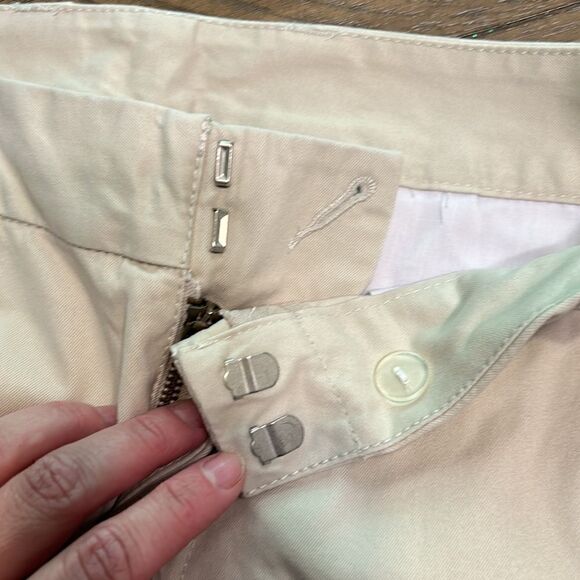 NWT Bill Blass khaki capris size 6 - Picture 6 of 10